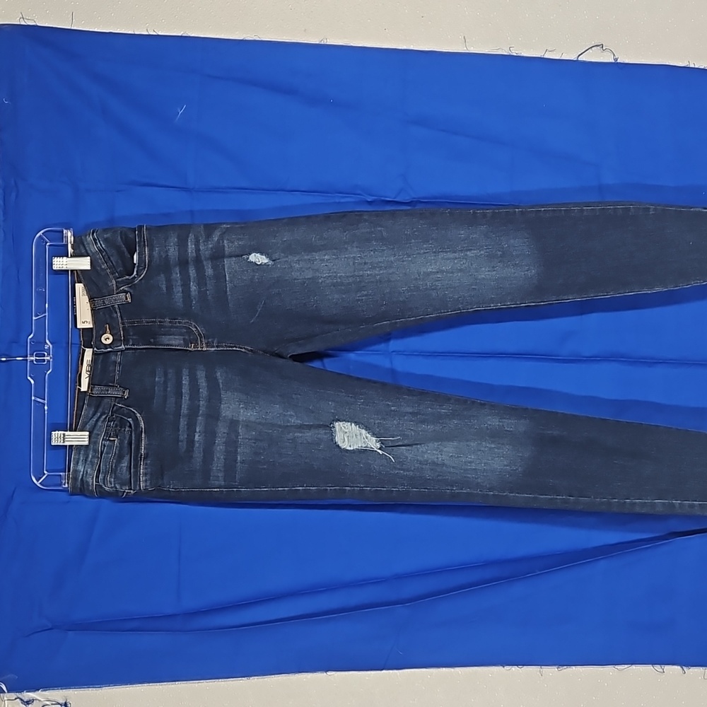 Vibe Blue Jeans for Women, Size 5, Skinny Mid Rise, A6